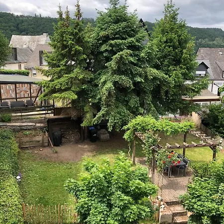 Fachwerkhaeuschen Nyaraló