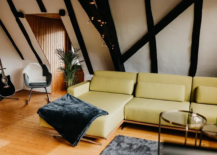 Fachwerkhaeuschen 別荘 エンキルヒ