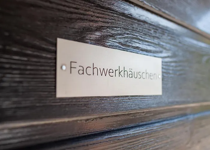 Fachwerkhaeuschen エンキルヒ